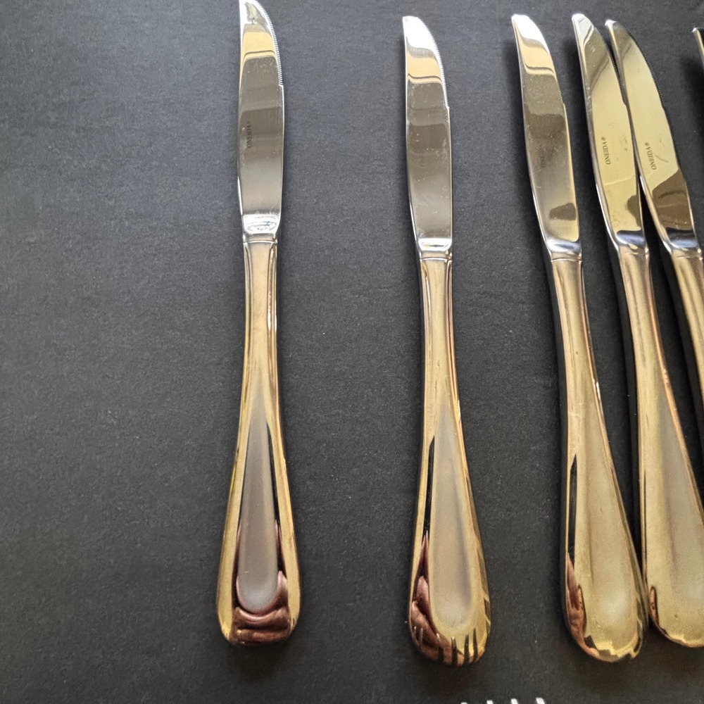 Oneida Stainless Flatware SATIN SAND DUNE 40 Pc Service for 8 Excellent - Picture 7 of 16